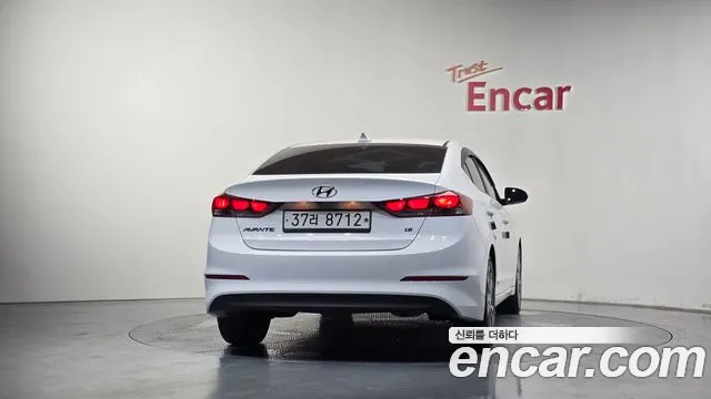 Hyundai Avante 2017 thumb 3