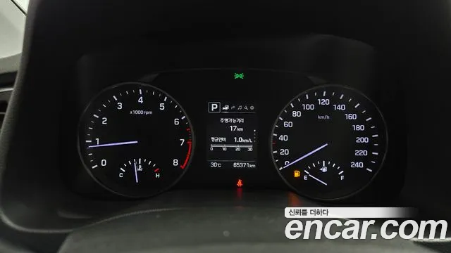 Hyundai Avante 2017 thumb 7