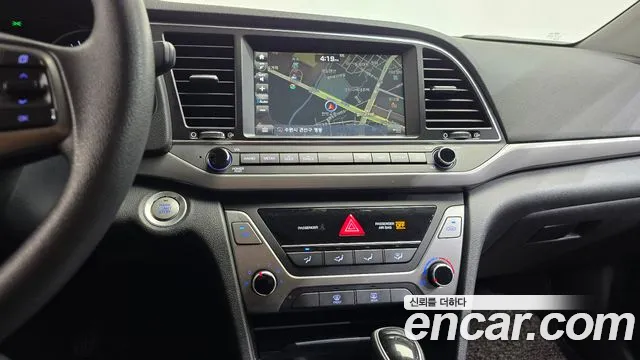 Hyundai Avante 2017 thumb 11