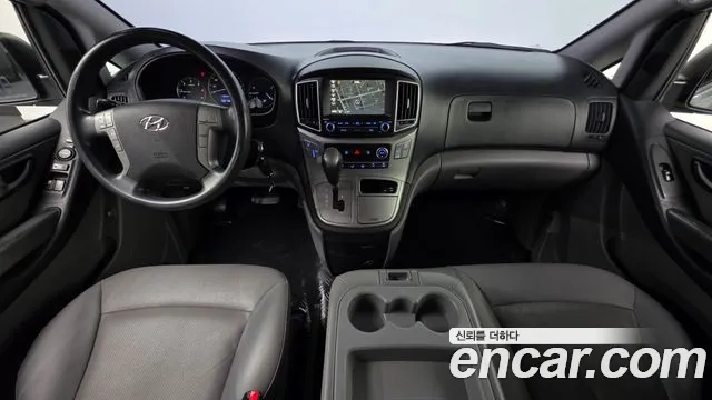 Hyundai Starex 2017 thumb 7
