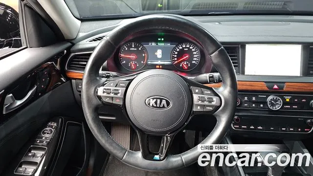Kia K7 2017 thumb 12