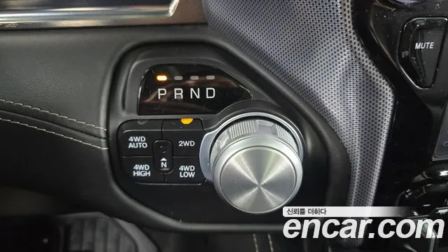 Dodge Ram Pick Up 2019 thumb 9