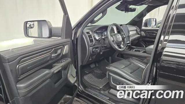 Dodge Ram Pick Up 2019 thumb 10