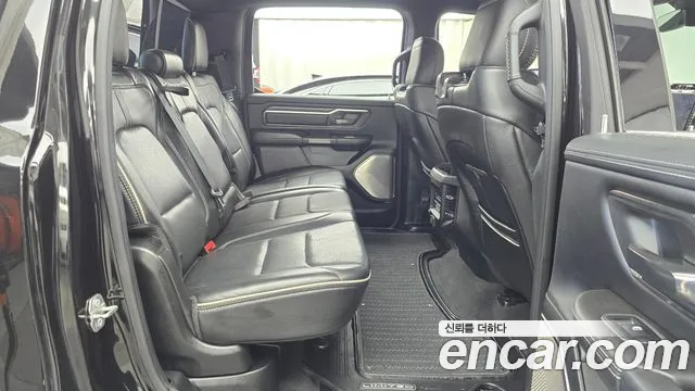 Dodge Ram Pick Up 2019 thumb 11