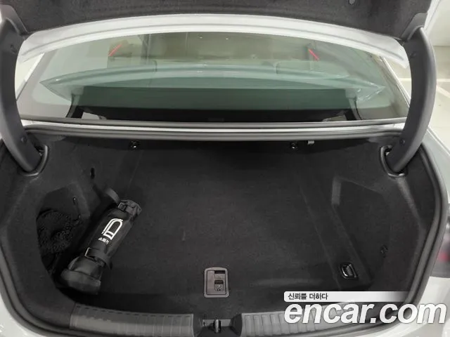 Audi A6 2026 thumb 10