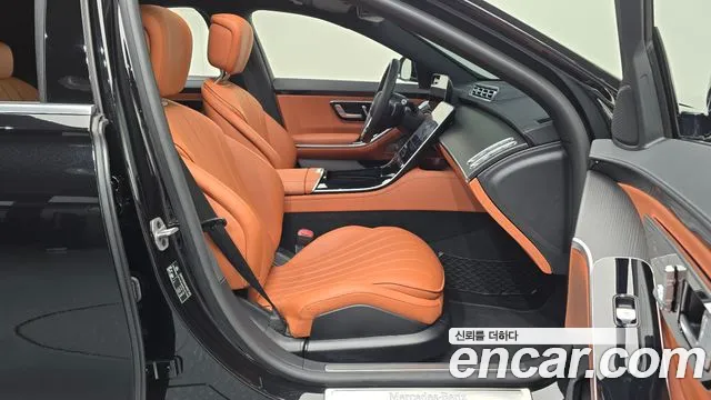 Mercedes-Benz S-Класс 2023 thumb 11
