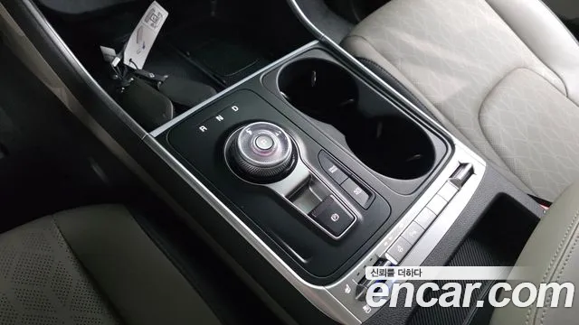 Kia Carnival 2024 thumb 9