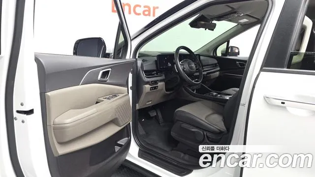 Kia Carnival 2024 thumb 10