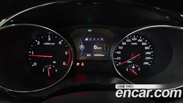 Kia Carnival 2017 thumb 8