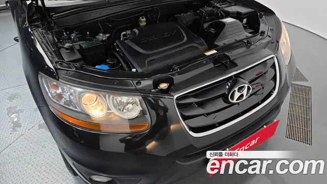 Hyundai Santa Fe 2011 thumb 6