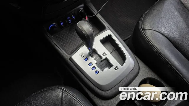 Hyundai Santa Fe 2011 thumb 9