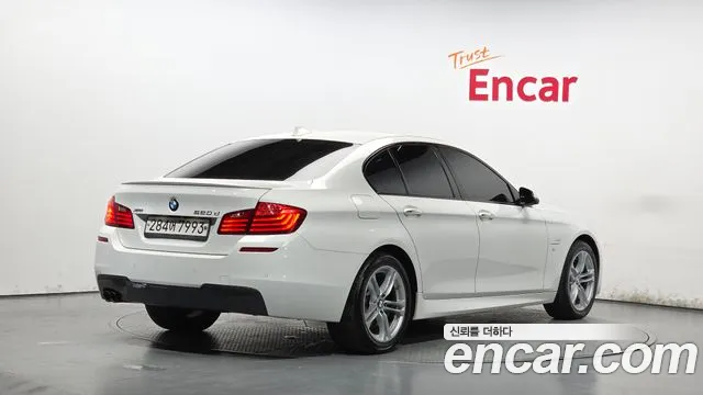 BMW 5 серии 2016 thumb 2