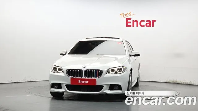 BMW 5 серии 2016 thumb 3