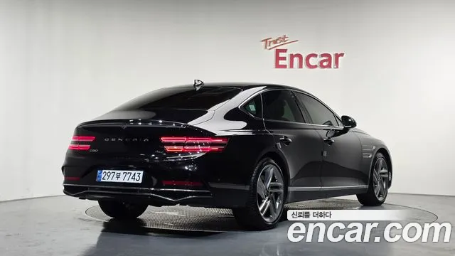 Genesis G80 2024 thumb 2