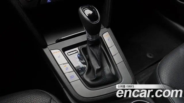 Hyundai Avante 2016 thumb 9