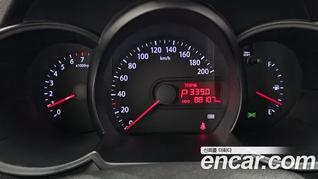 Kia Morning 2012 thumb 7