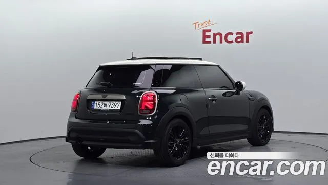 Mini Hatch 2022 thumb 2