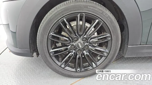 Mini Hatch 2022 thumb 5