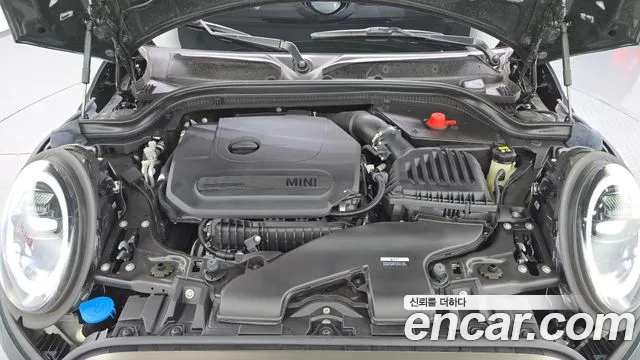 Mini Hatch 2022 thumb 6