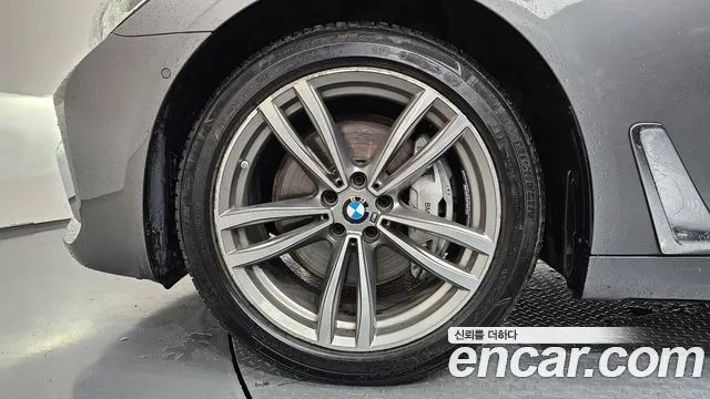 BMW 7 серии 2018 thumb 5