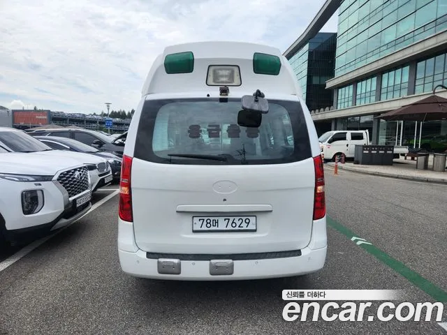 Hyundai Starex 2014 thumb 4