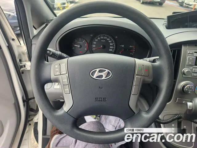 Hyundai Starex 2014 thumb 9