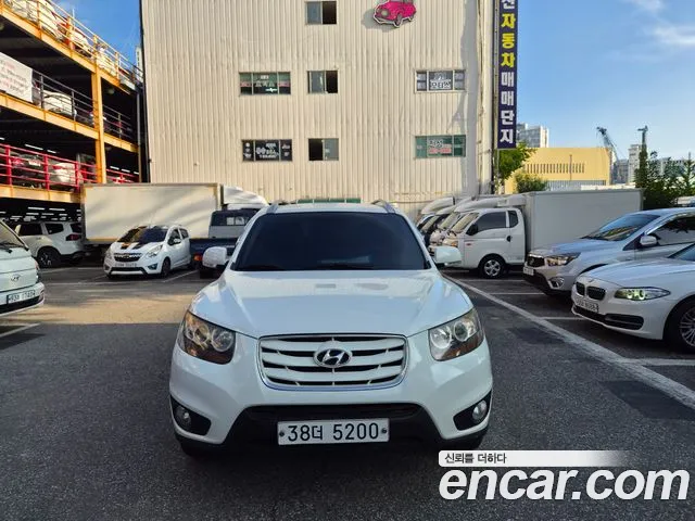 Hyundai Santa Fe 2011 thumb 4