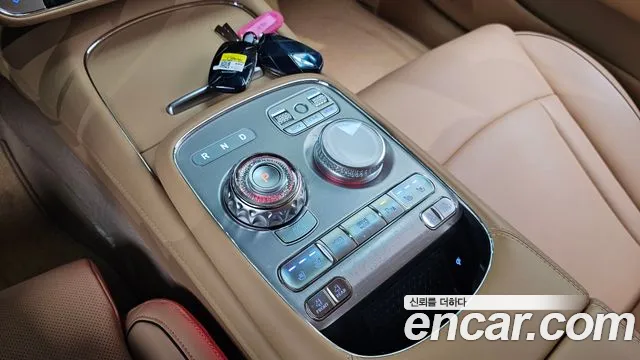 Genesis G90 2025 thumb 9