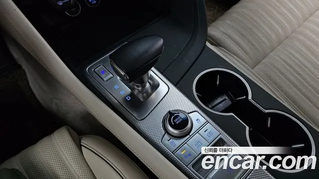 Genesis G70 2021 thumb 9