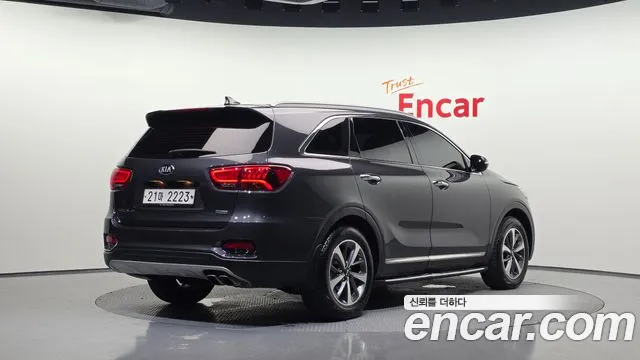 Kia Sorento 2018 thumb 2