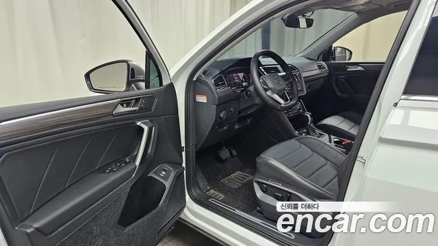 Volkswagen Tiguan 2024 thumb 10