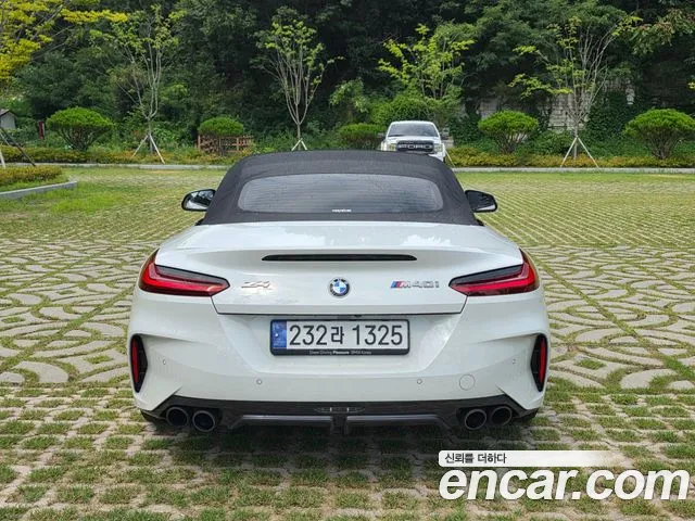 BMW Z4 2024 thumb 4