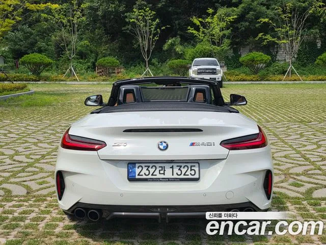 BMW Z4 2024 thumb 5