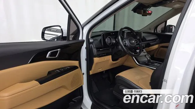 Kia Carnival 2021 thumb 10