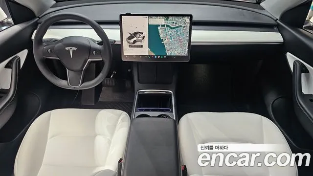 Tesla Model Y 2022 thumb 6