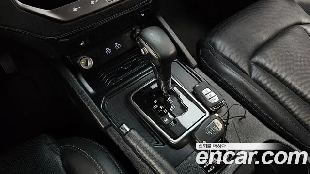 KG_Mobility_Ssangyong Rexton 2023 thumb 9