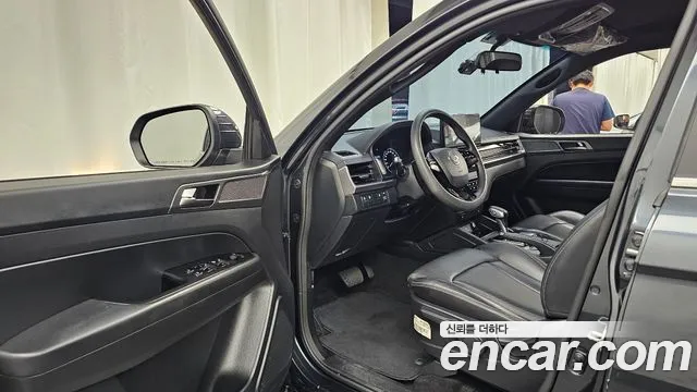 KG_Mobility_Ssangyong Rexton 2023 thumb 10