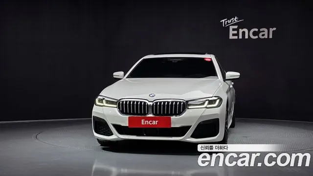 BMW 5 серии 2023 thumb 3
