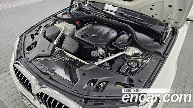 BMW 5 серии 2023 thumb 6