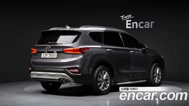 Hyundai Santa Fe 2018 thumb 2