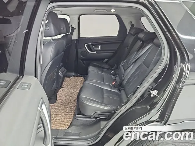 Land Rover Discovery Sport 2019 thumb 9