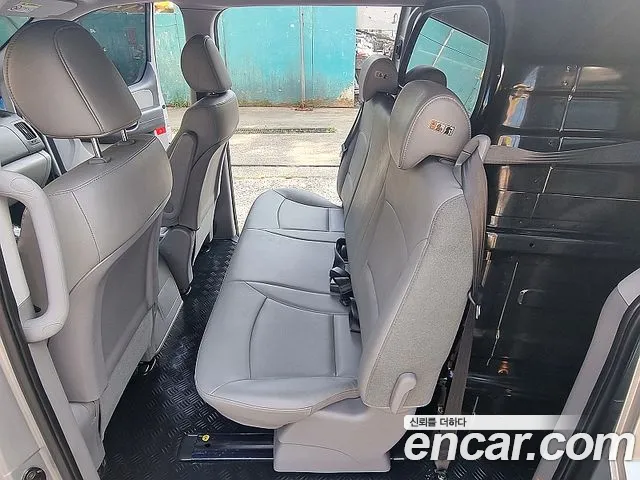 Hyundai Starex 2020 thumb 8
