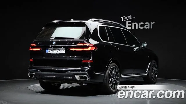 BMW X7 2025 thumb 2