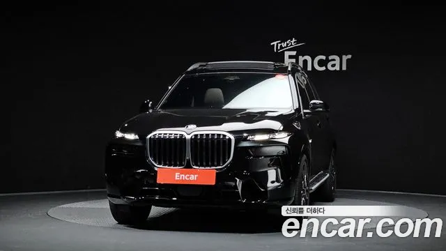 BMW X7 2025 thumb 3