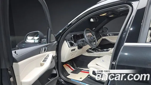 BMW X7 2025 thumb 10