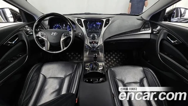 Hyundai Grandeur 2013 thumb 7