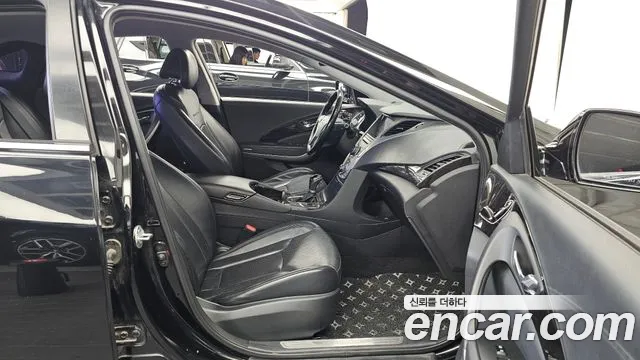 Hyundai Grandeur 2013 thumb 11