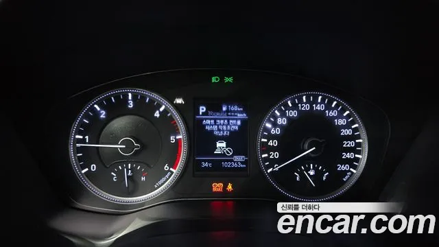 Hyundai Santa Fe 2019 thumb 8