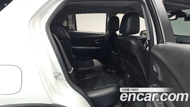 Chevrolet Tracker 2019 thumb 11