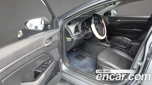 Hyundai Avante 2016 thumb 10
